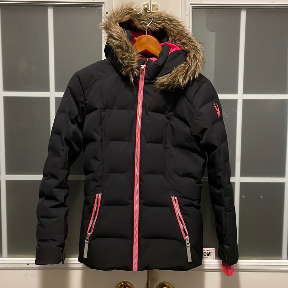 Girls Spyder ski jacket size 16 EUC